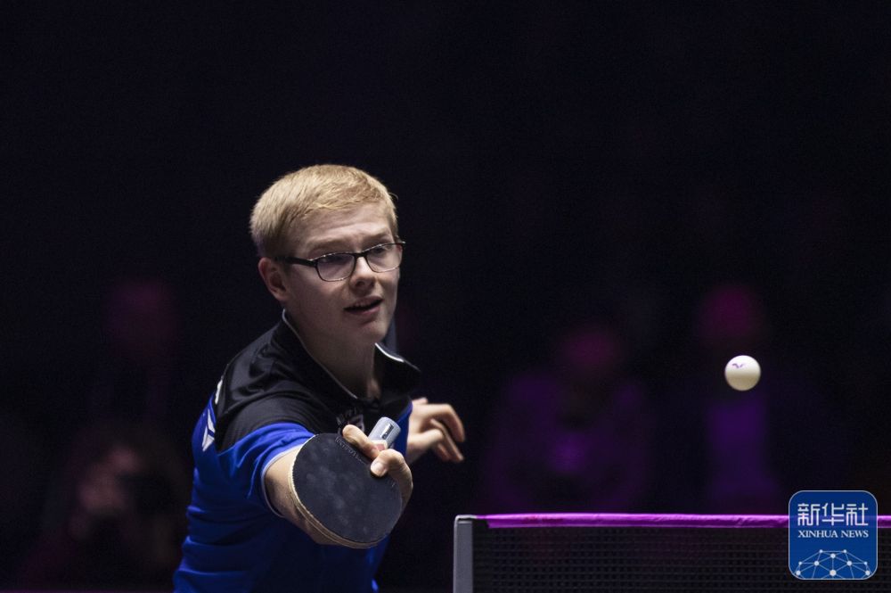 强硬对手时 强硬对手时